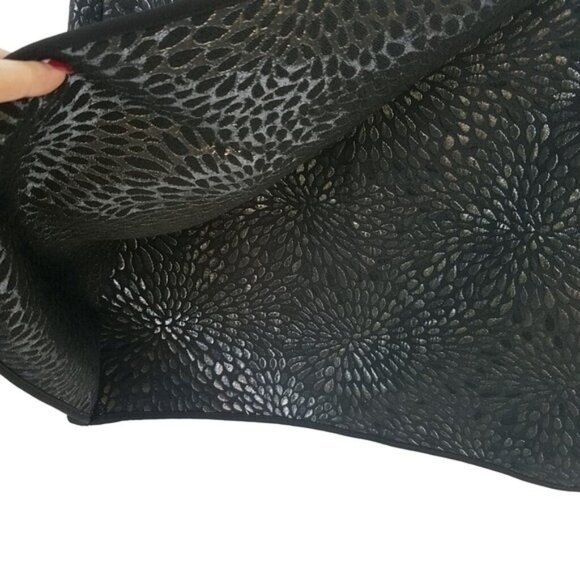 LOFT Skirt Metallic Silver Petal Circular Print Sz 12 - EUC! - Picture 4 of 11